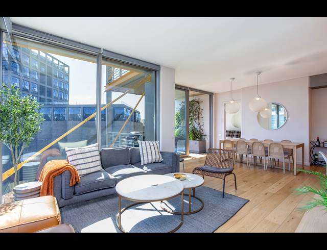 2 BEDROOM APARTMENT TO LET IN WATERFRONT